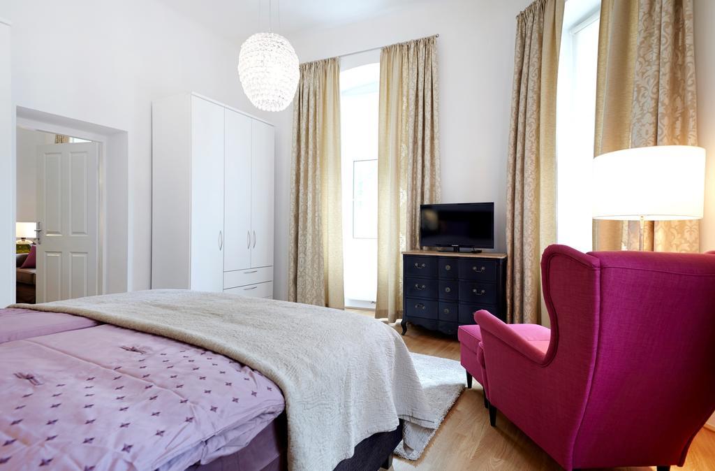 Apartment Theresiengasse Wien Zimmer foto